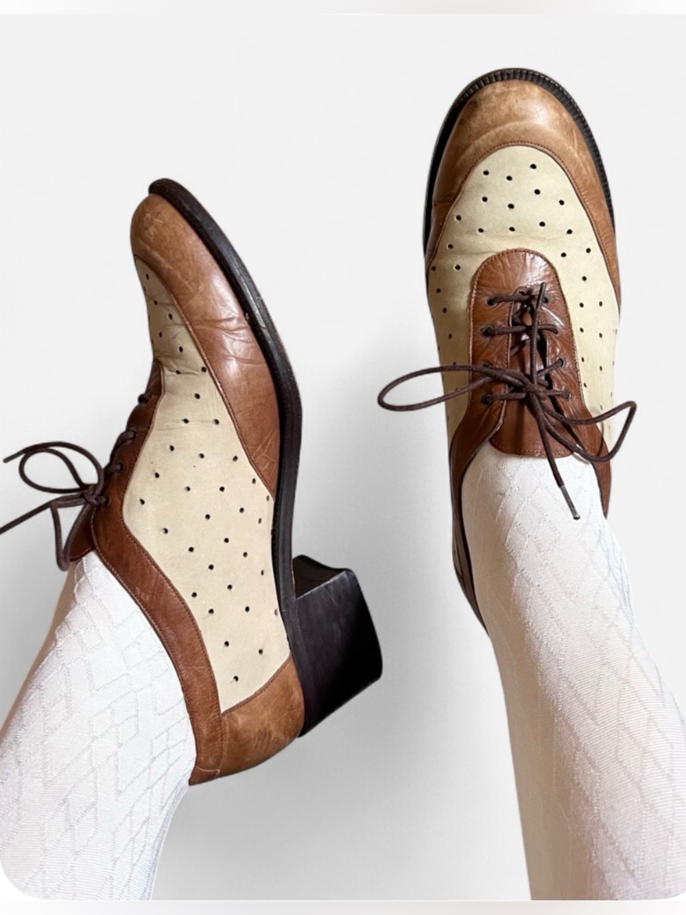 Vintage Giraudon New York Two Tone Perforated Oxford Pumps Block Heel Sz 8.5